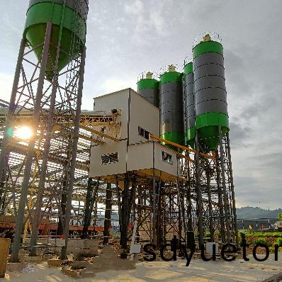 <b>山(shan)東澤宇重工新型環保(bao)混(hun)凝(ning)土攪(jiao)拌(ban)站(zhan)</b>